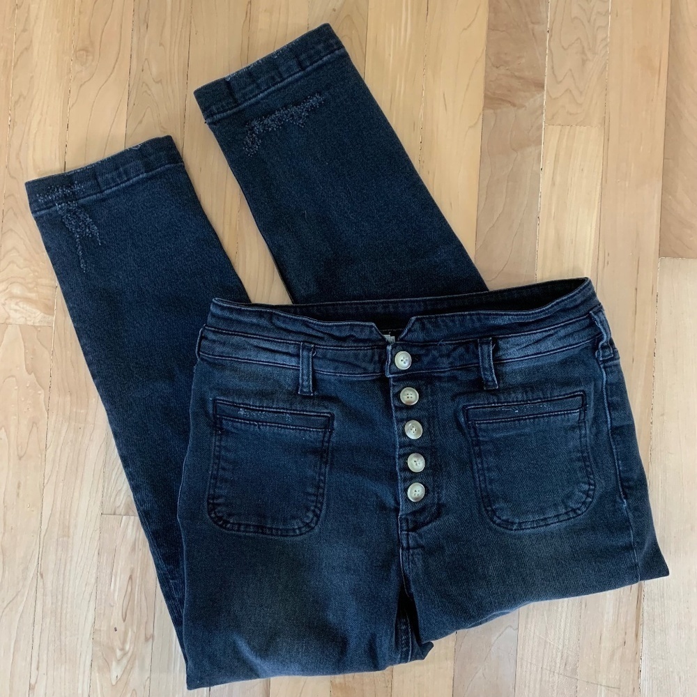 Anthropologie Pilcro Letter Press Black Distressed Jean Size 28